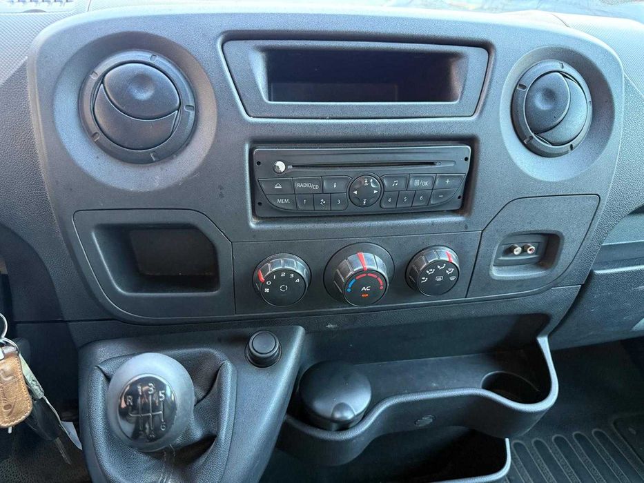 Renault Master 2.3 DCI 125 F3300