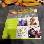 Sue heaser cuda z modeliny