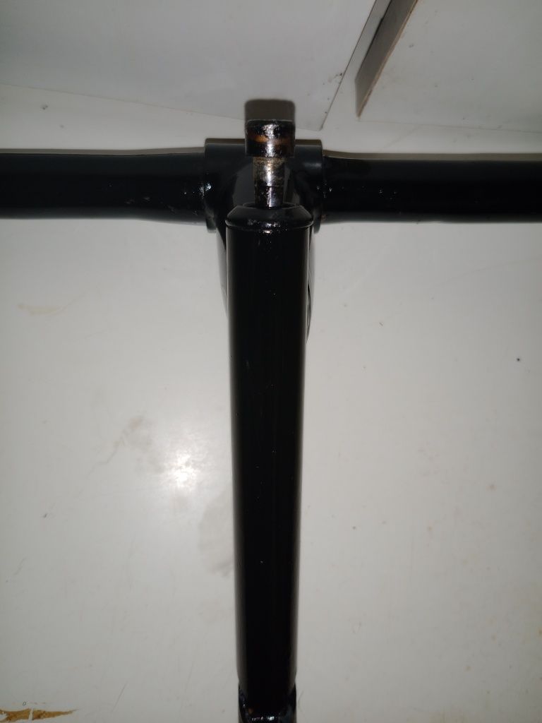 Guiador 5€de bicicleta mas tem espigão em bom estado