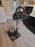 Kierownica Logitech G920 wraz ze stojakiem