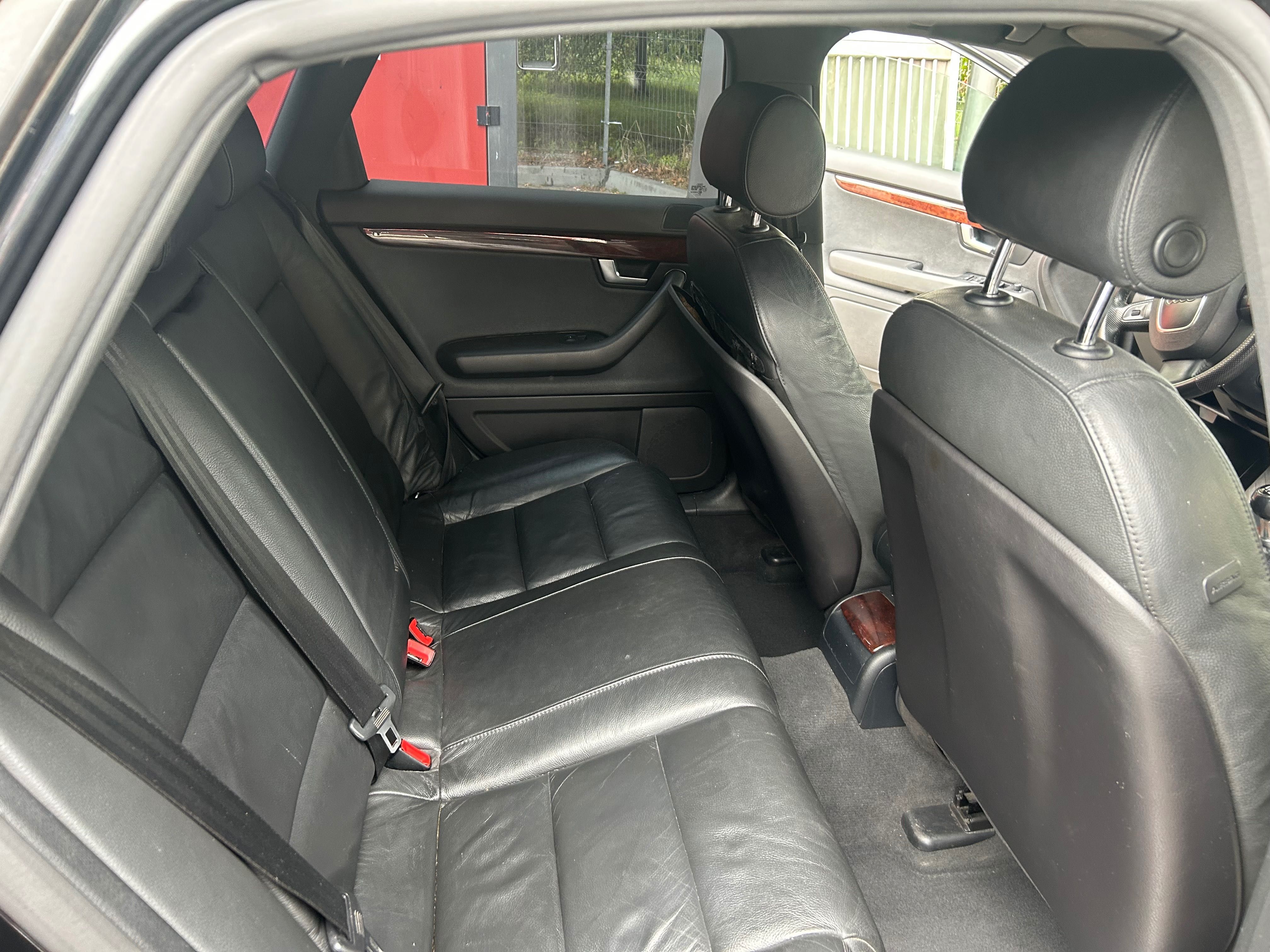 Sprzedam Audi A4 B7 1.8T