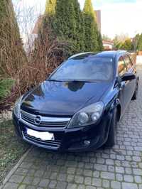 Opel Astra 1.9CDTI COSMO