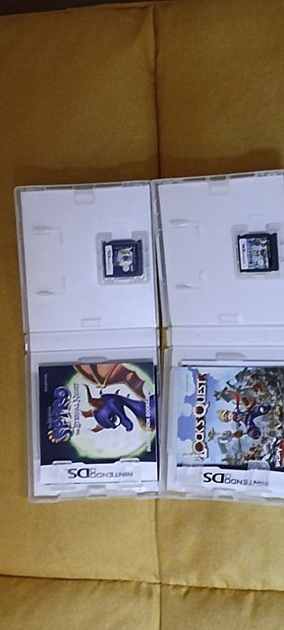 Nintendo DS lite