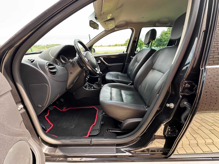 РЕНО дачія Дастер-газ бензин 2012