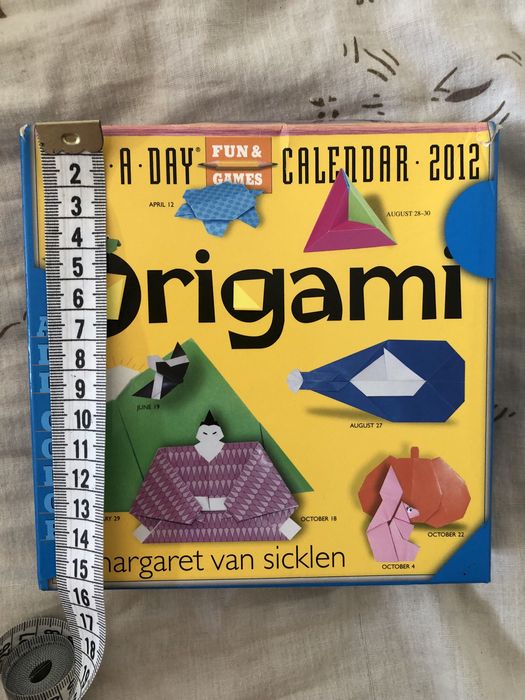 Оригамі календар