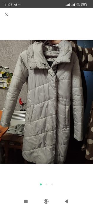 Жіноча куртка 42