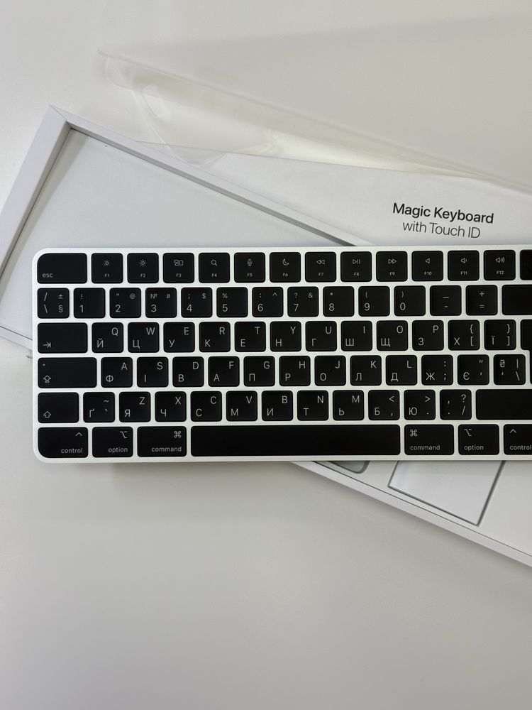 Клавіатура Magic KeyBoard With Numeric Keypad Black