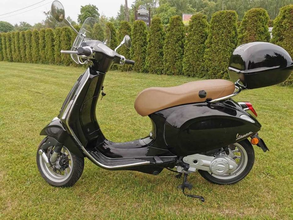 Vespa Primavera 50, 2020 rok, niski przebieg.