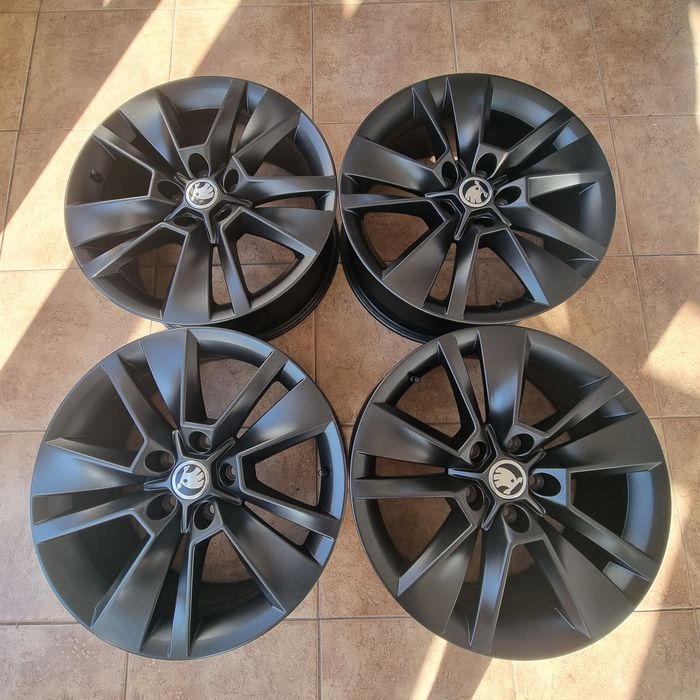 Диски Skoda R17 5x112 7j ET45 ЦО57.1 оригінал