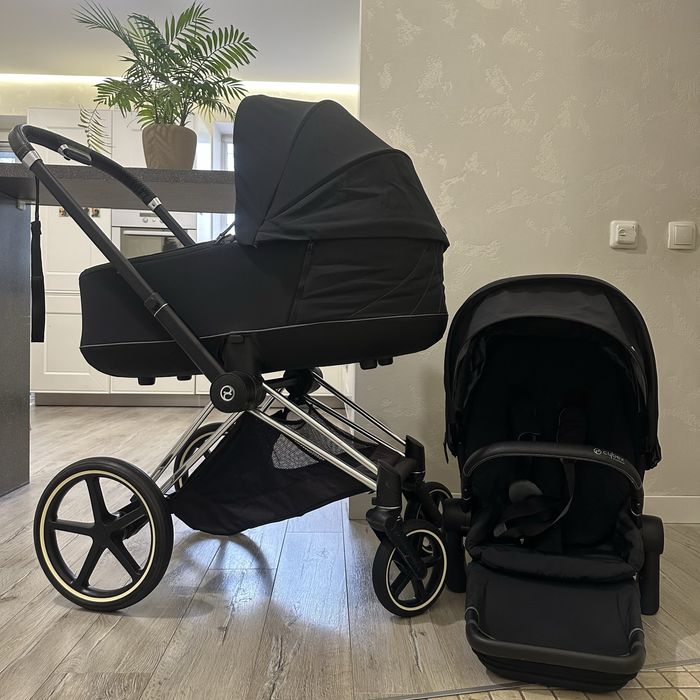 Продам коляску Cybex priam 3,0 deep black