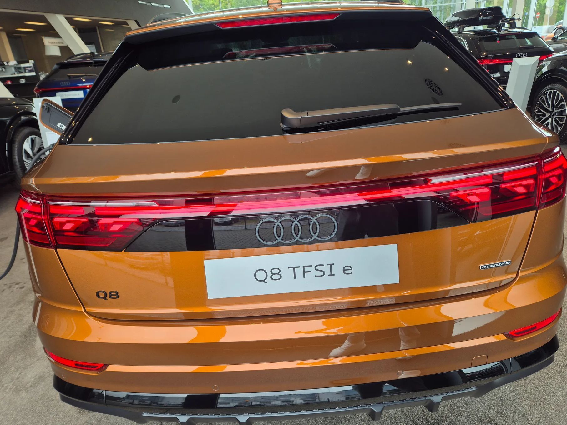 Audi Q8 394 KM | OFERTA AUDI BUSINESS | Hak | Masaż | Szyberdach | HD Matrix