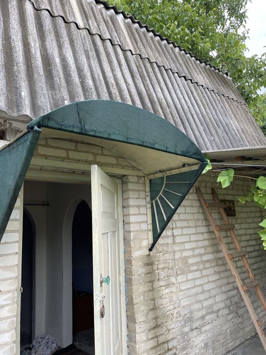 Козирок дашок навісний