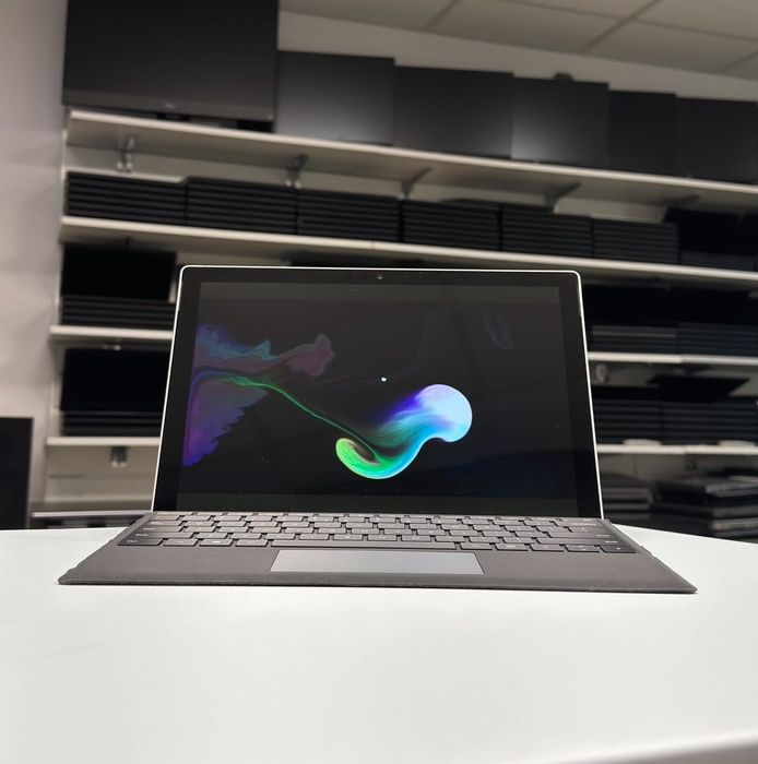 Tablet Microsoft Surface Pro 5 12" i5-7300U 8GB RAM 256GB + Klawiatura