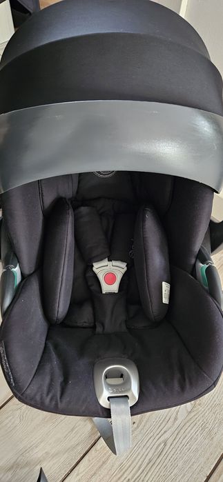 Cybex E-priam 2w1 lub 4w1 z bazą obrotową Cybex