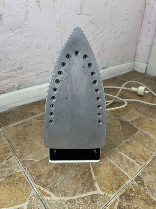 Праска Rowenta