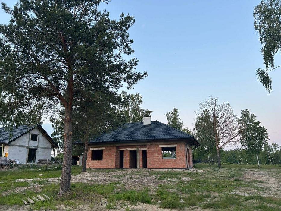 Domy w stanie surowym w Jagodniku