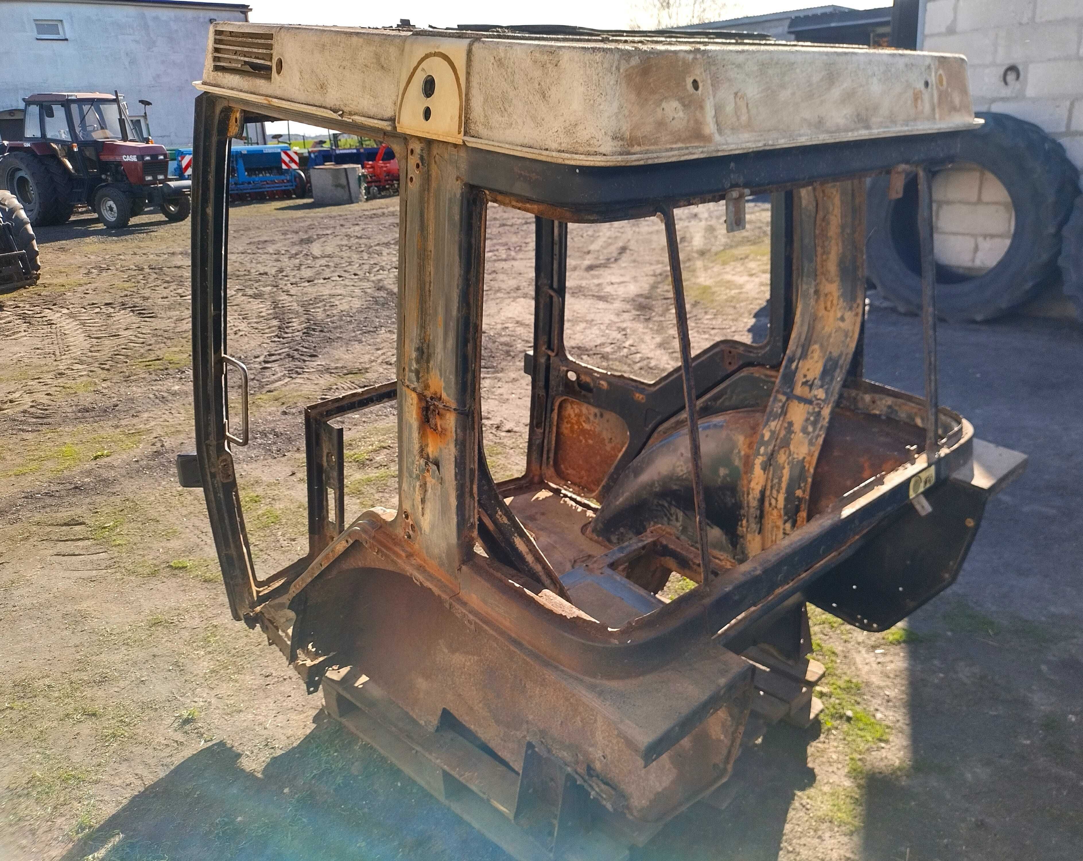 Drzwi - dach CASE IH 845 XL