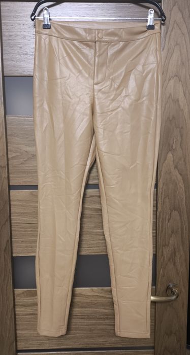 Легінси бєжеві жіночі, штучна шкіра, фліс, бренду Esmara