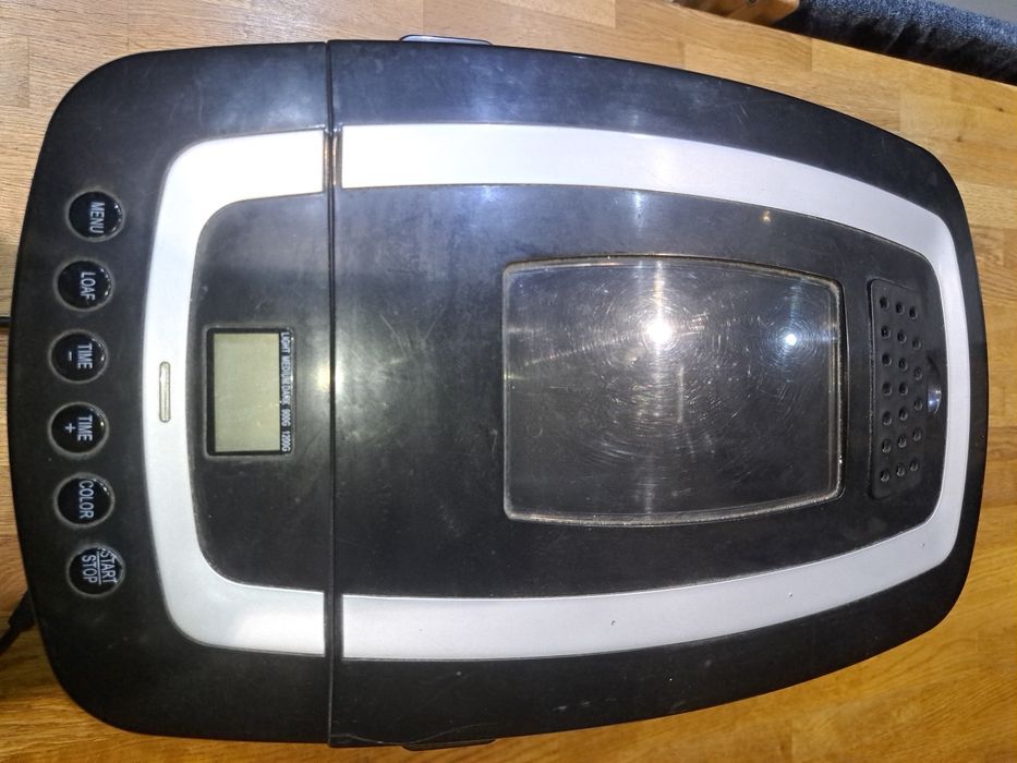 Хлібопічка Gorenje bm 1200 bk