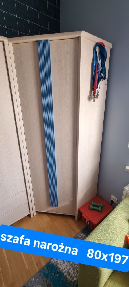Zestaw mebli z łóżkiem, pokój dziecięcy, 7 elementów. Materac gratis