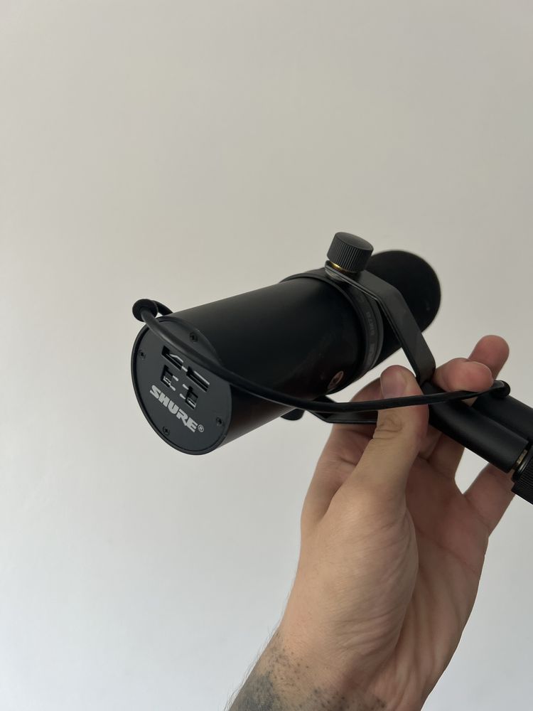 Мікрофон для подкастів Upgraded