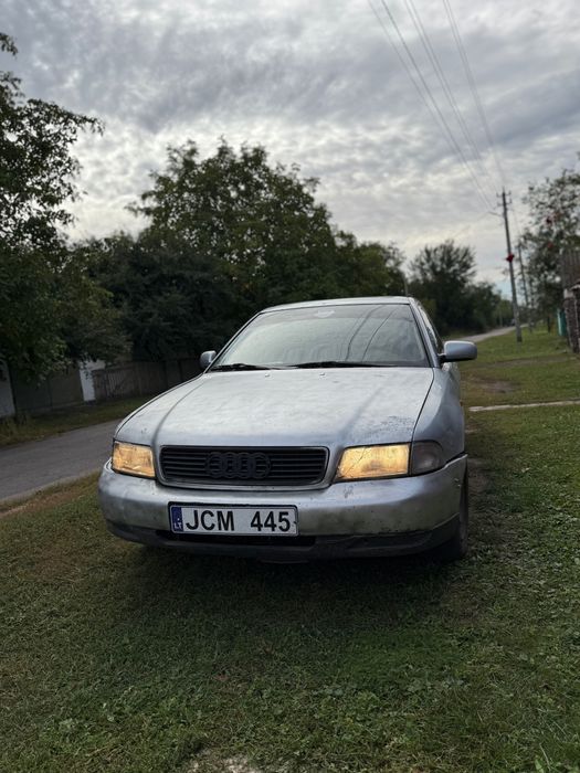 Продаж Audi A4 2000