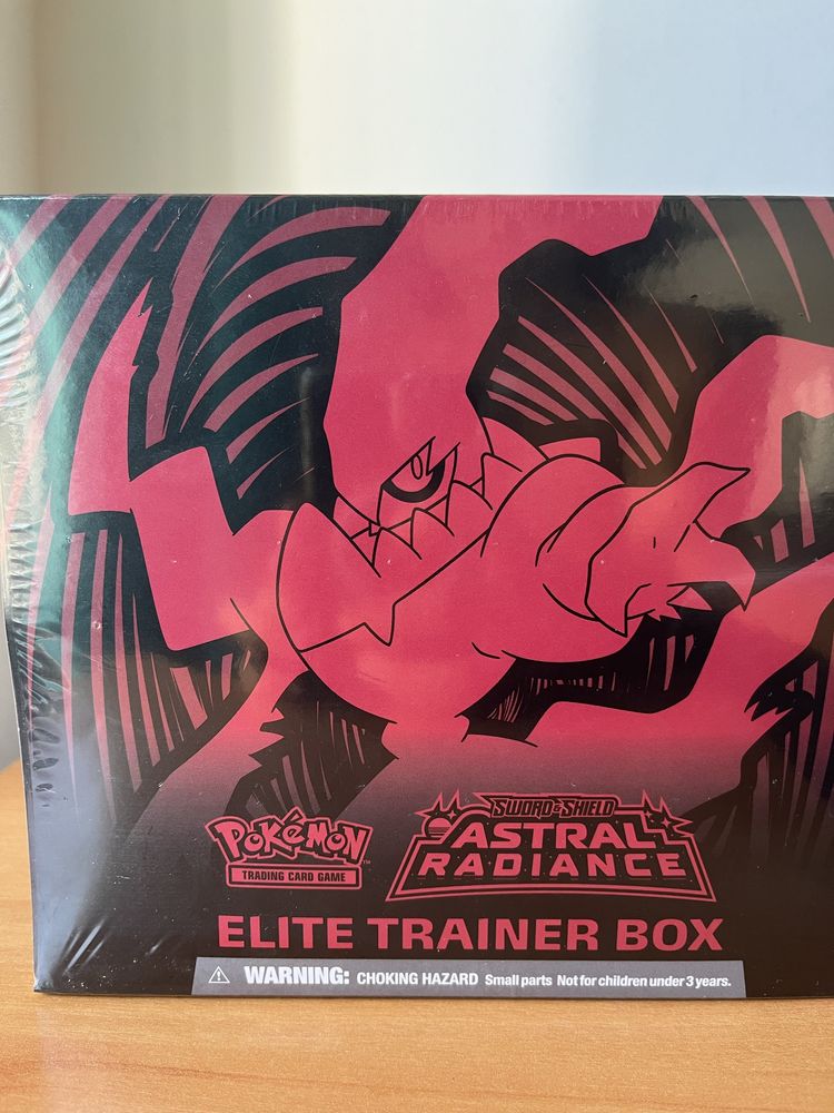 Astral radiance Elite trainer box