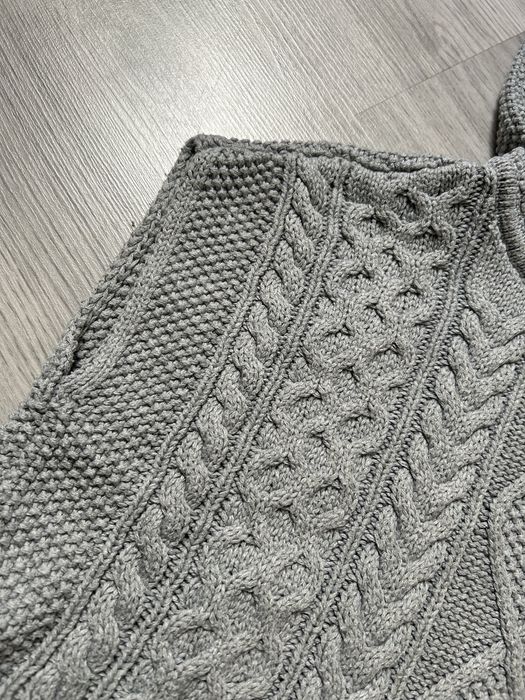 Sweter ponczo z uszkami misia Gap r. 3t