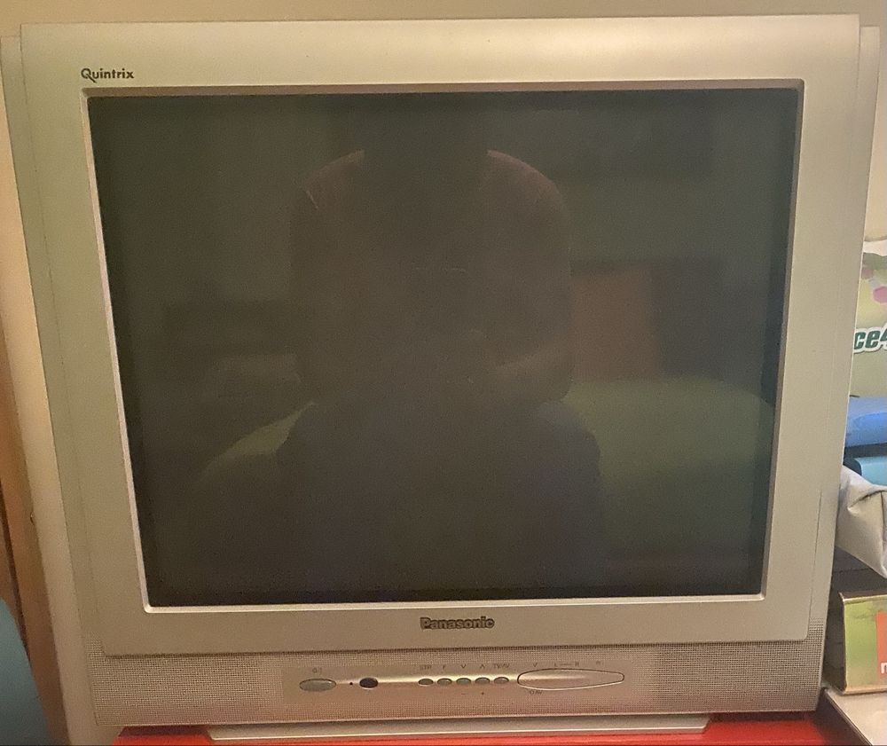 Televisão Panasonic Quintrix