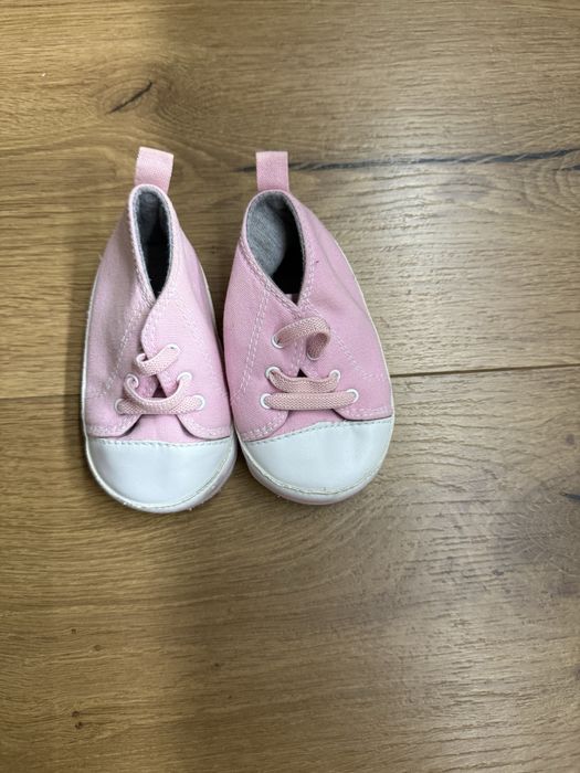 Дитяче взуття-пінетки