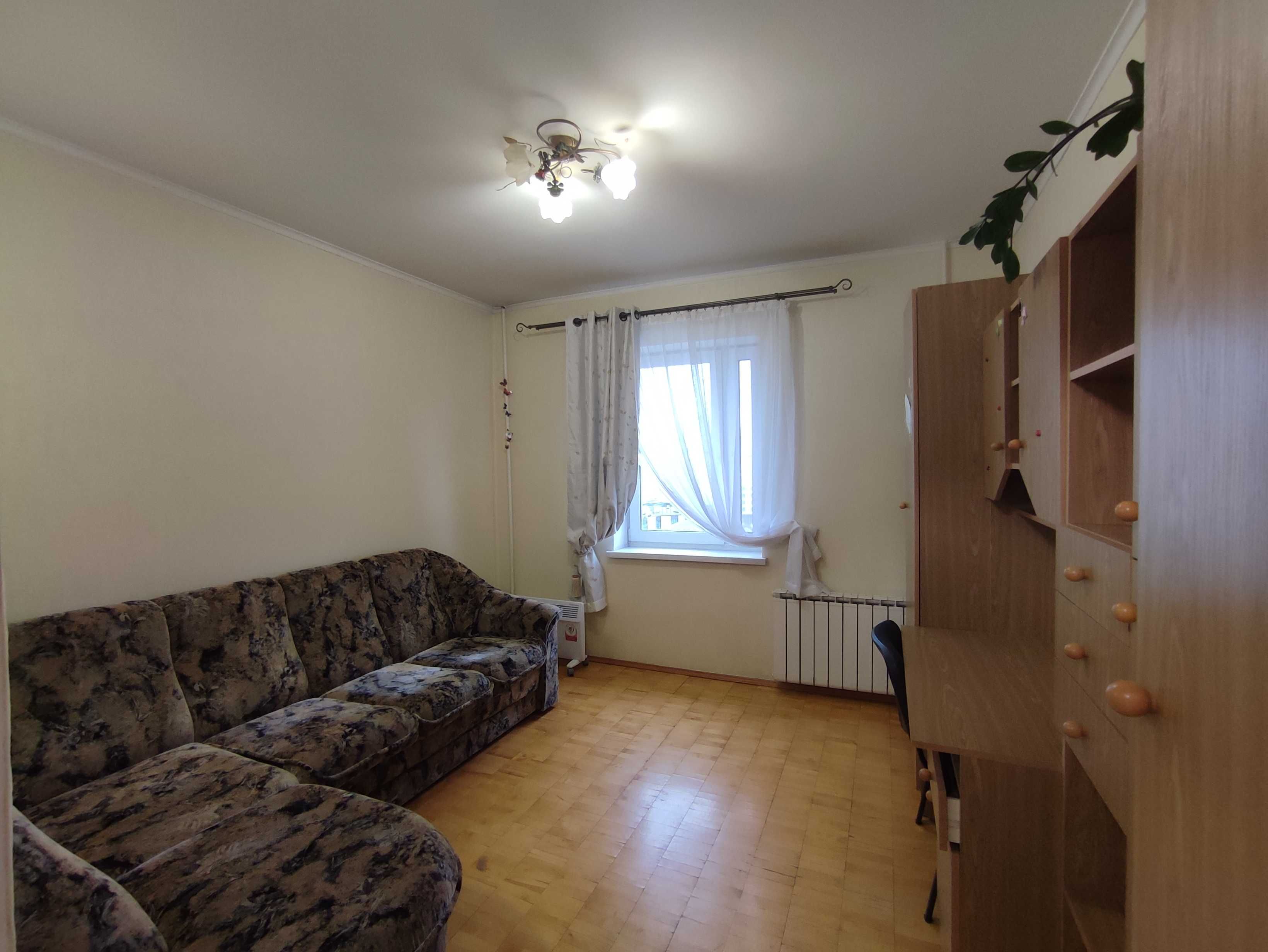 Руденко 3а. 3-комн теплая квартира в комфортном месте. без комиссий.