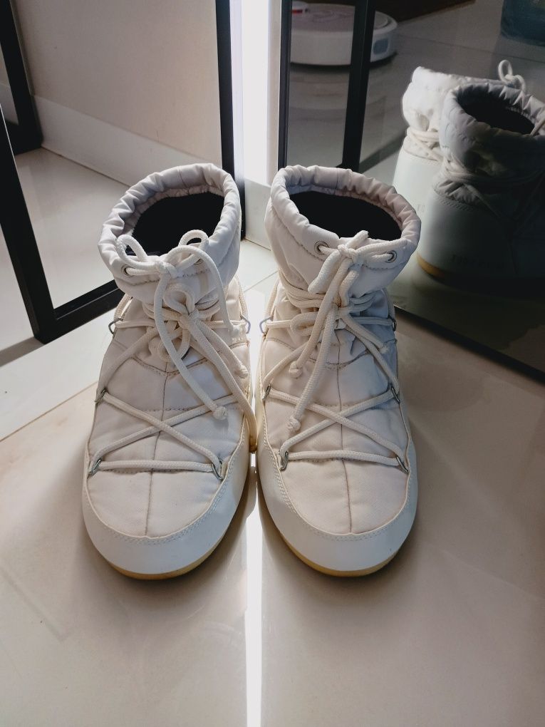 Оригінал супер теплі зимові місяцеходи Moonboots, 38
