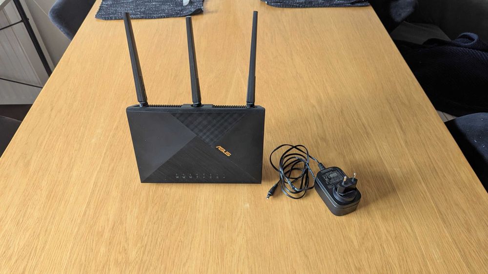 Router Asus 4g-ax56