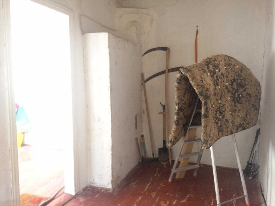 Село Супоївка - будинок поруч з річкою Супій. Є ВІДЕООГЛЯД.