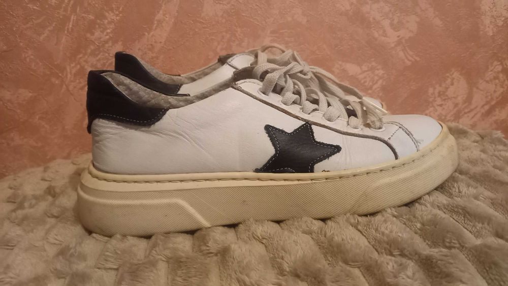 Кеди білі 36 розмір