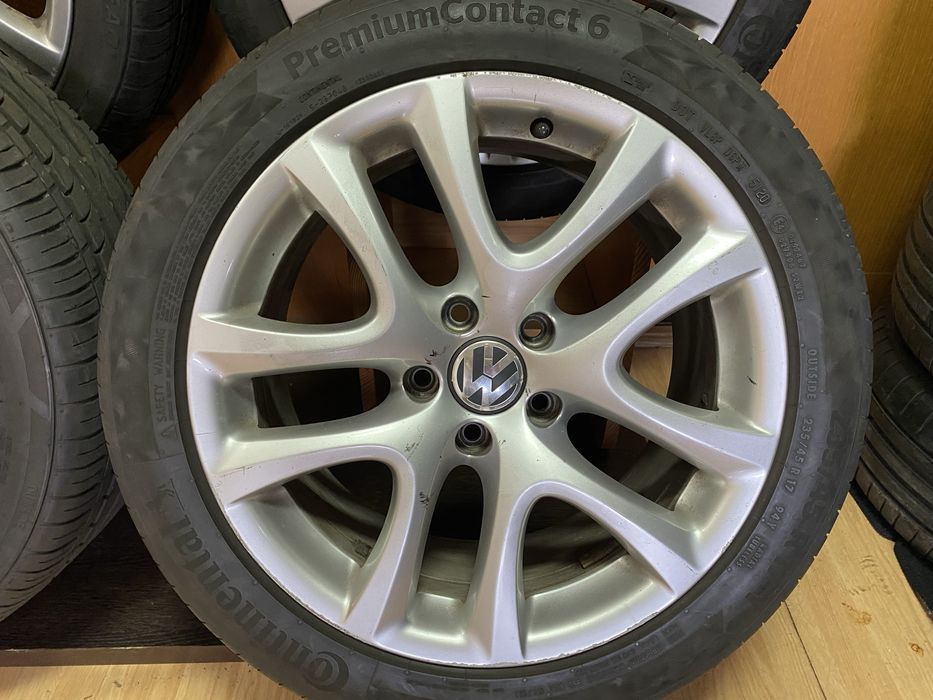 Jantes 17 VW Originais com Pneus 235/45/17