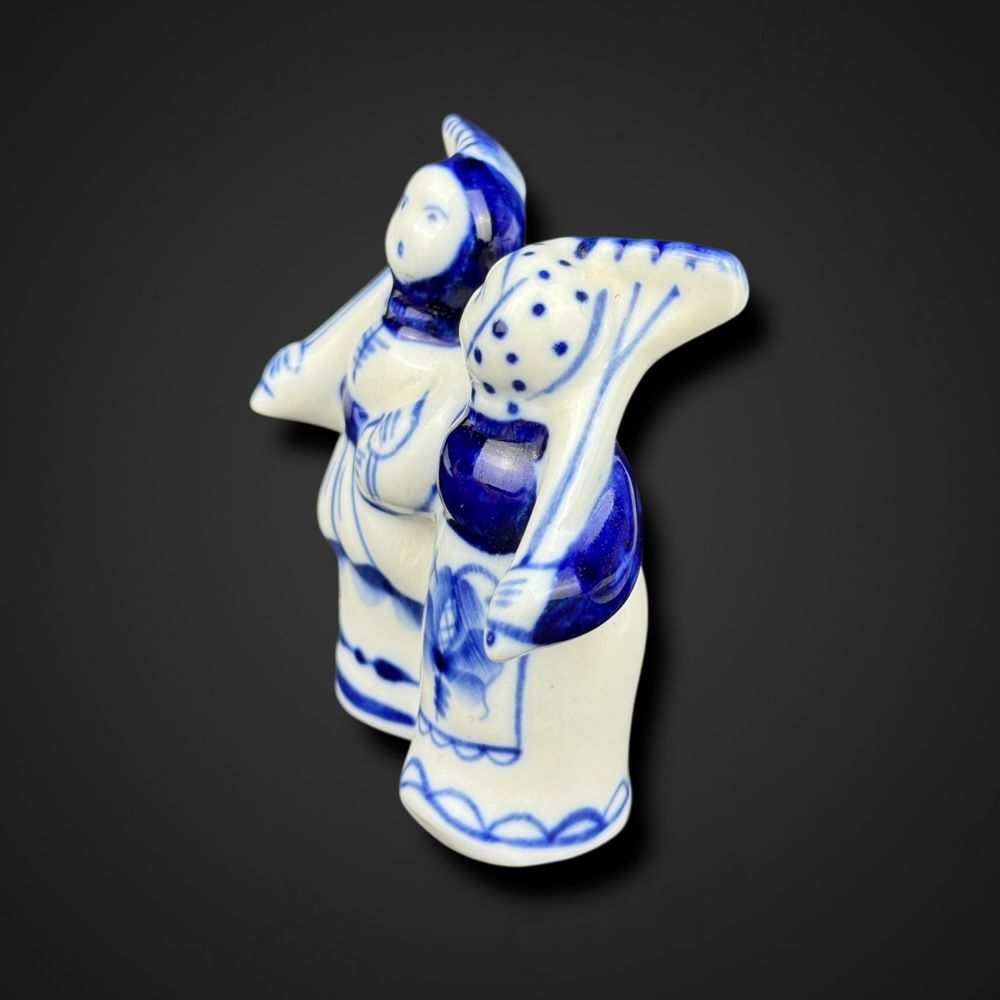 Porcelanowa figurka gżel sztuka ludowa b5/07227