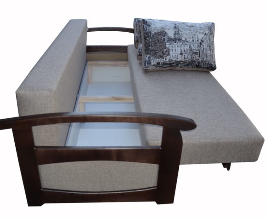 Продам диван в гарному стані