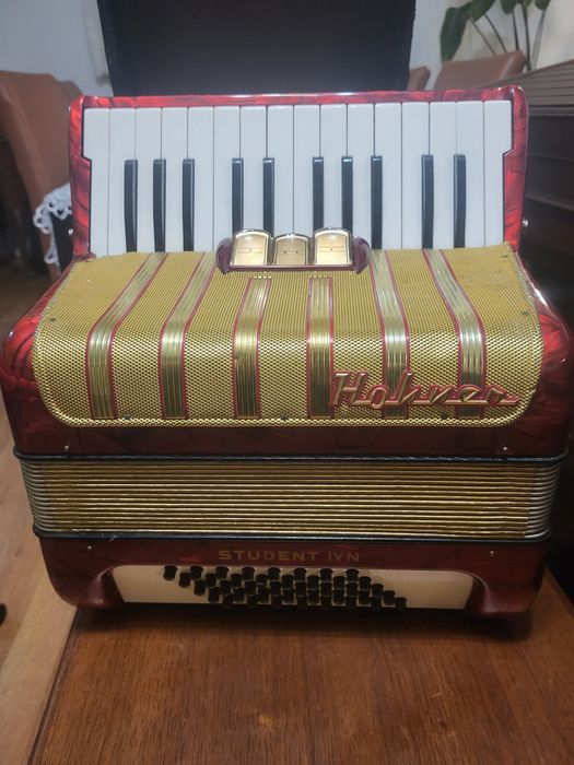 Hohner Student 40