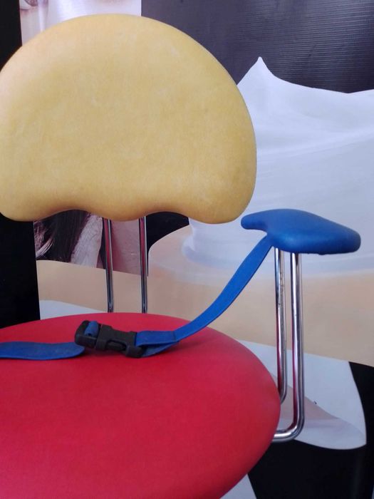 Banco para corte de criança