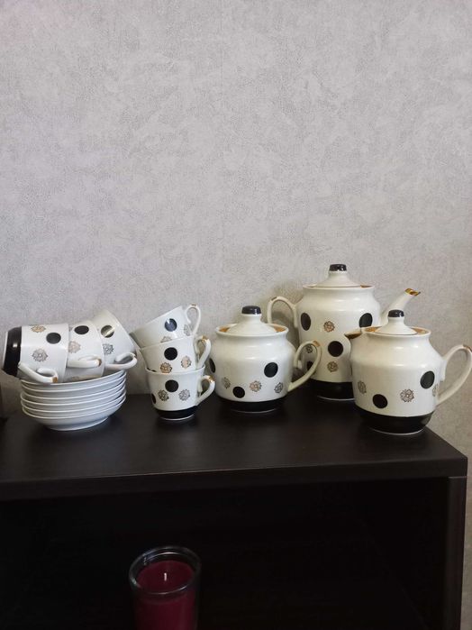 Сервіз кавовий на шість персон