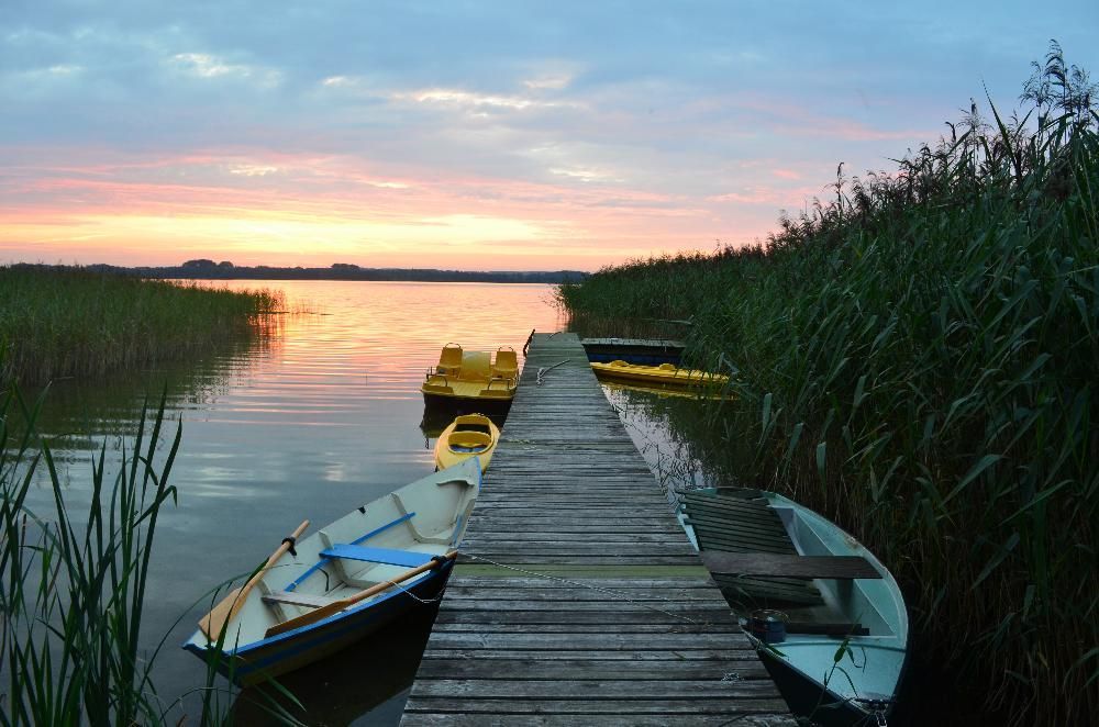 Domek Poziomka nad jeziorem Sasek Wielki koło Szczytna Mazury, wakacje