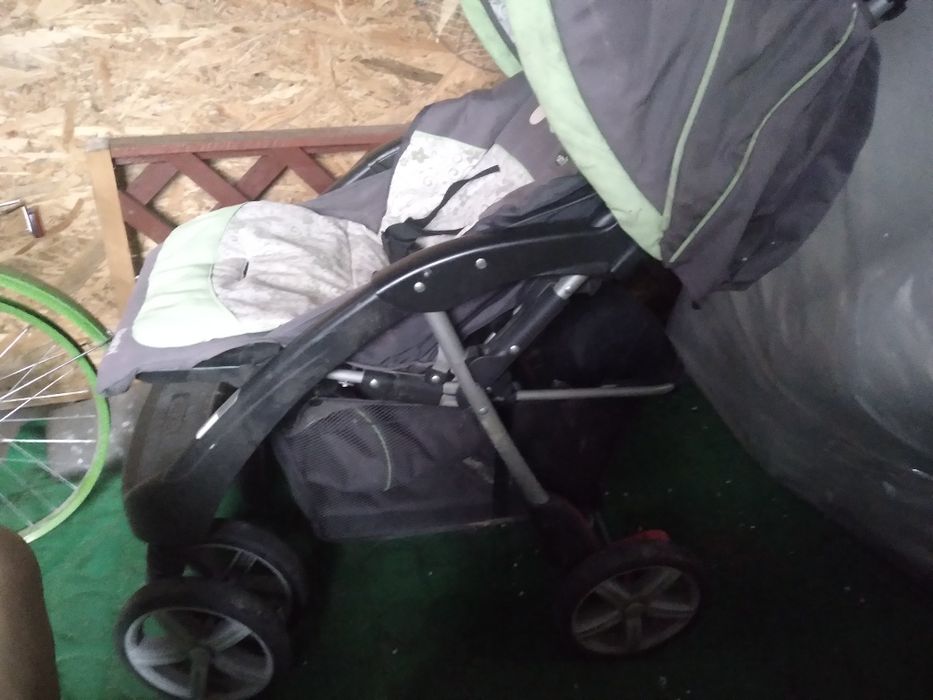 Продам дитячу коляску Geoby бу 1000 грн 1-3 р