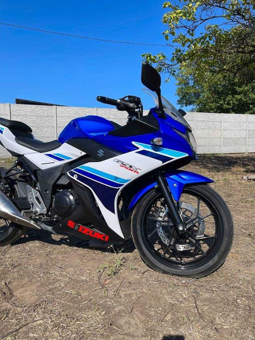 Мотоцикл Suzuki GSX250R