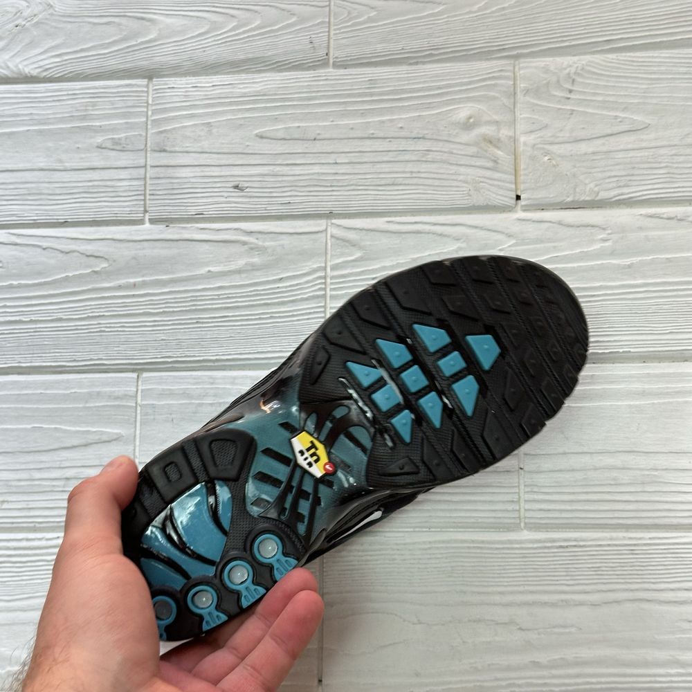 Кросівки nike tn plus