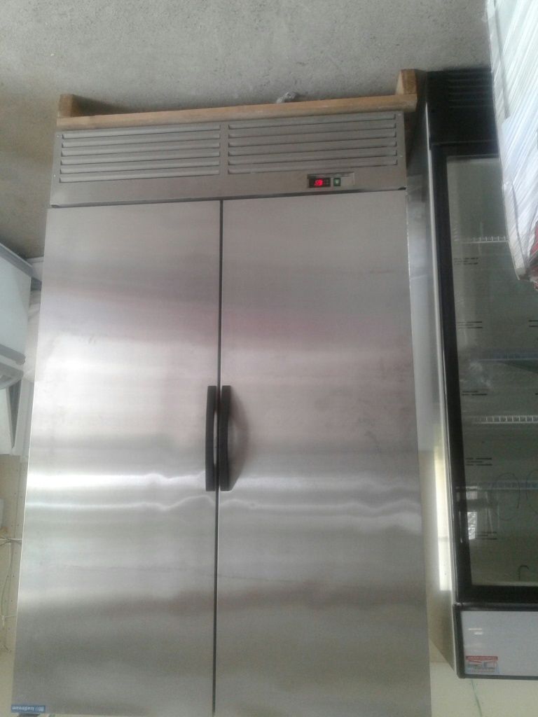 Шафа шафи шкаф холодильний UBC ТЕХНОХОЛОД t.-5+5/ 0 + 8. холодок