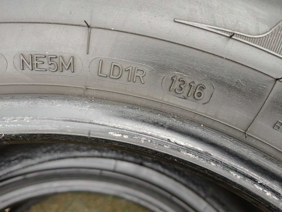 215/60R16 99H Dunlop SpWinter Sport 3D pojedyncza zimowa