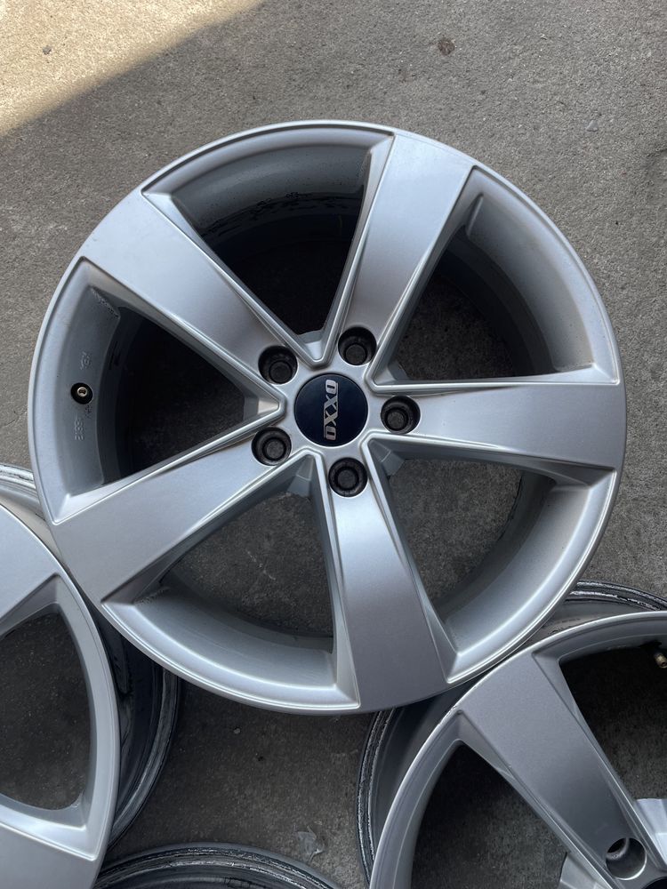 Piękny komplet alufelg 17” 5x114.3x64.1 OXXO Proste ET48 7.5J Okazja!