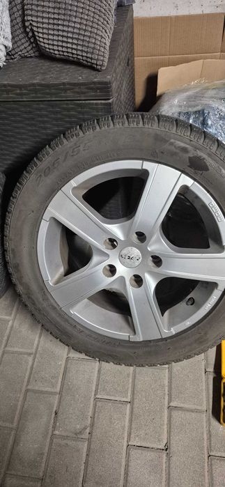 Alufelgi Momo Honda Civic 16 cali rozstaw śrub 5x114,8