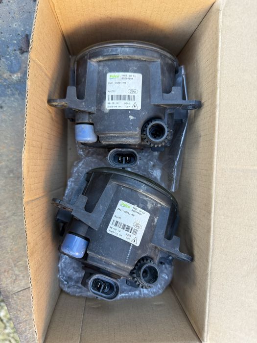 Противотуманки Форд фокус 2